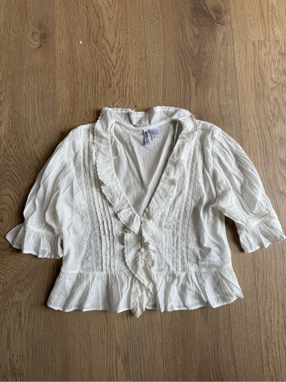 H&M Divided White Lace Ruffle Peplum Blouse Size L Boho